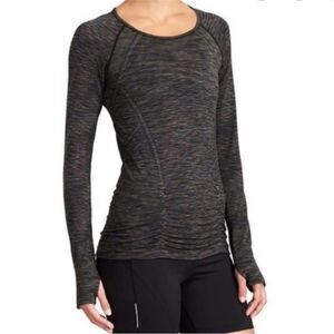 NWT Athleta Long Sleeve Pullover Fastest Track Top Grey Space Dye Thumbholes XS
